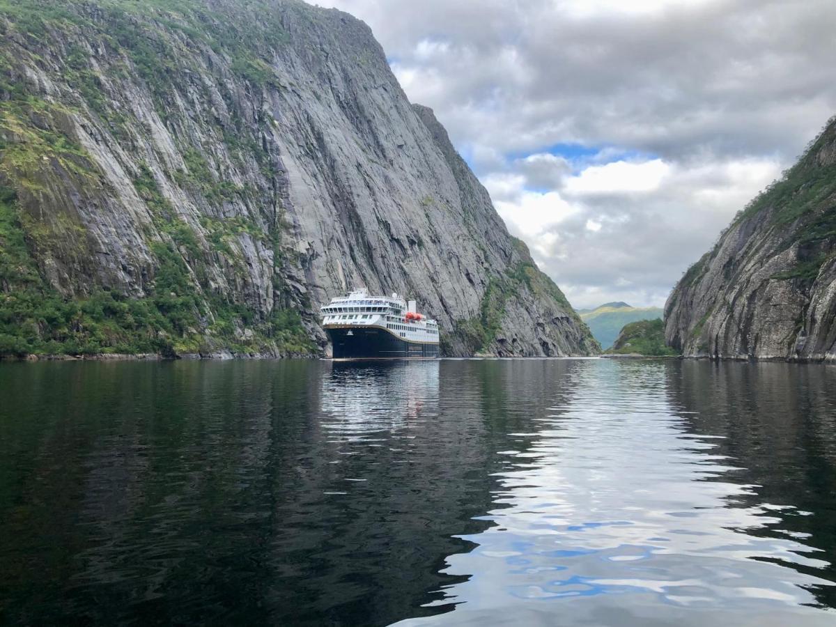 Lofoten And Vesteralen Kveldro Myrland Exterior photo